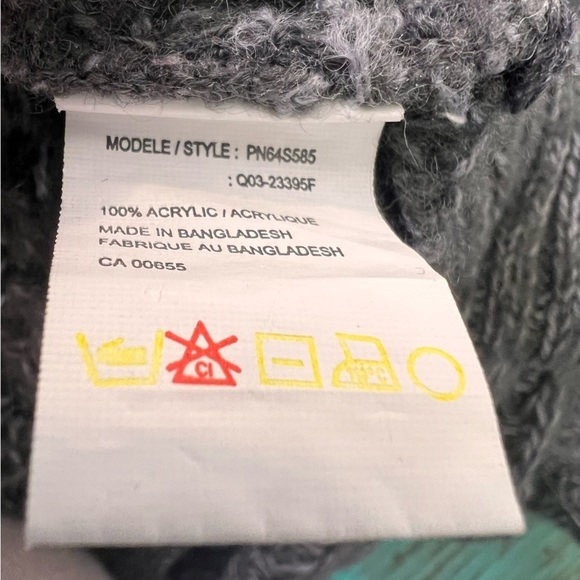 Pennington's Grey Faux Wrap Knit Sweater Size X - Picture 11 of 12